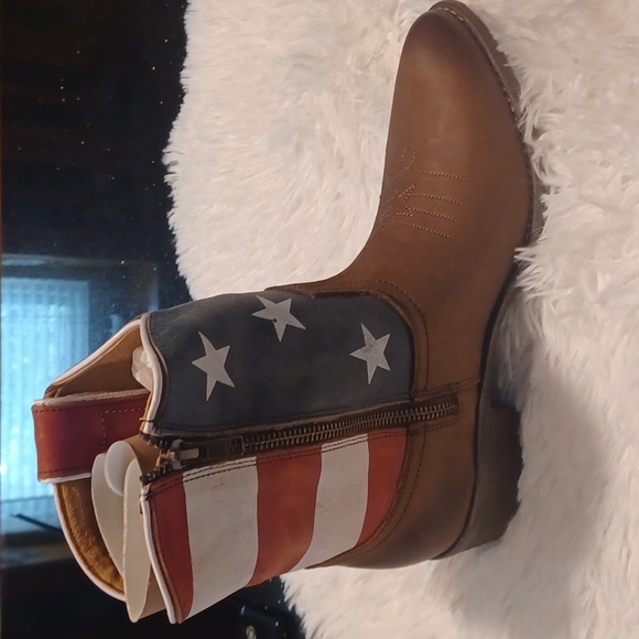 Sheryl Crow American Flag Boots Size 9.5 NWT - Picture 4 of 13